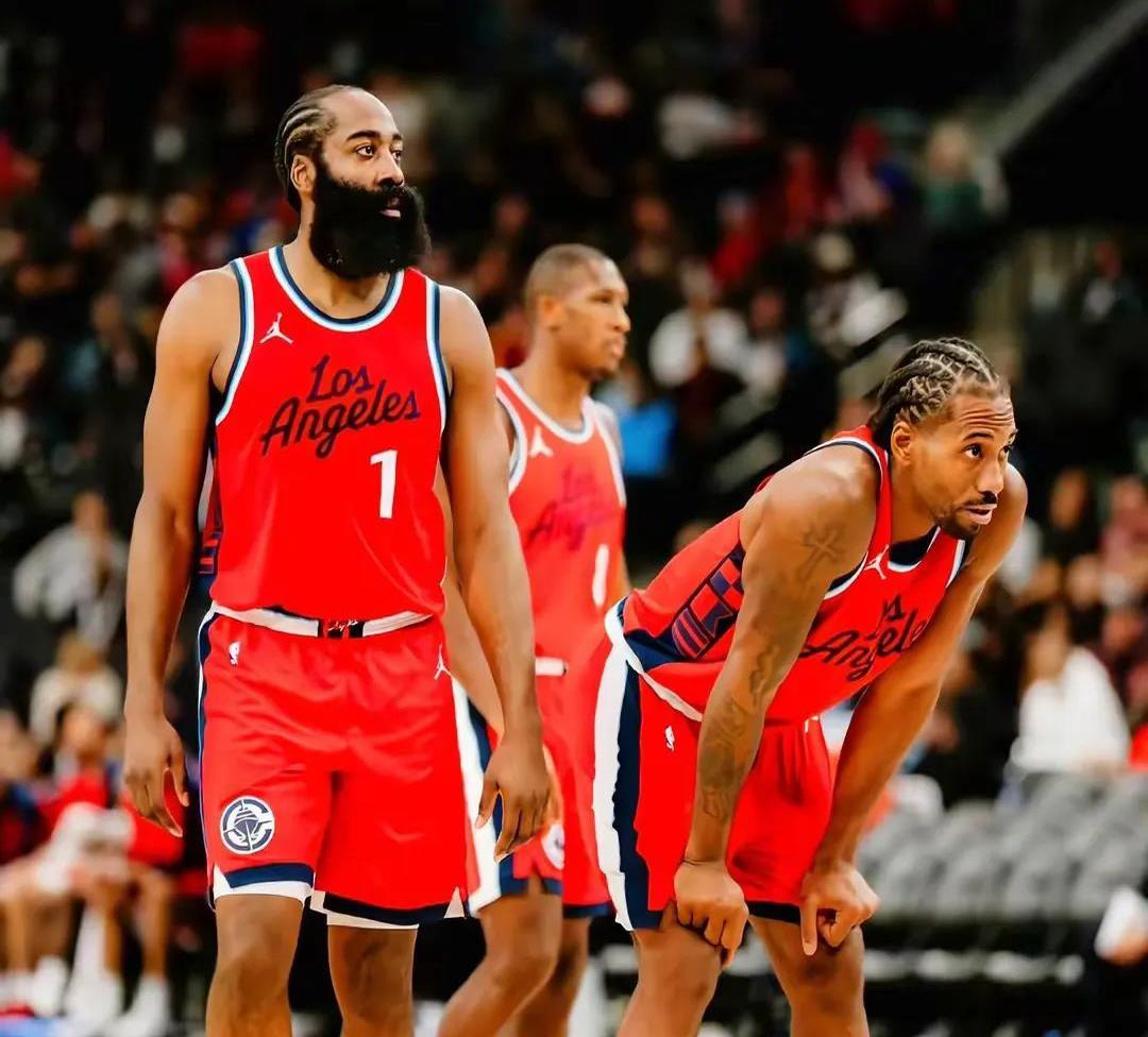 雄鹿绝杀快船，西亚卡姆关键制胜