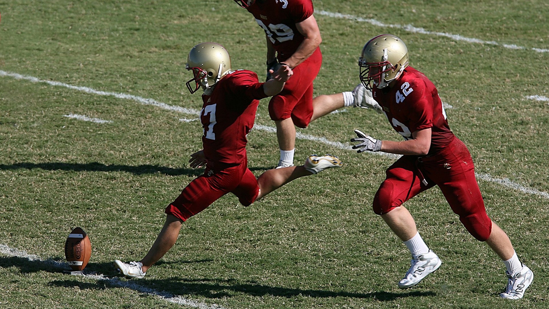 冰岛血拼突尼斯，加克波冠军级表现如何点燃跨洲足球对话