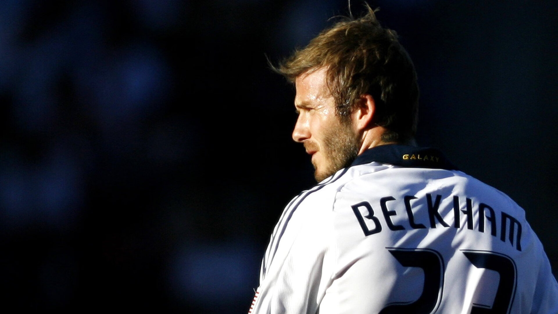 西亚卡姆无解锋刃撕裂防线，森林狼稳扎稳打轻取活塞