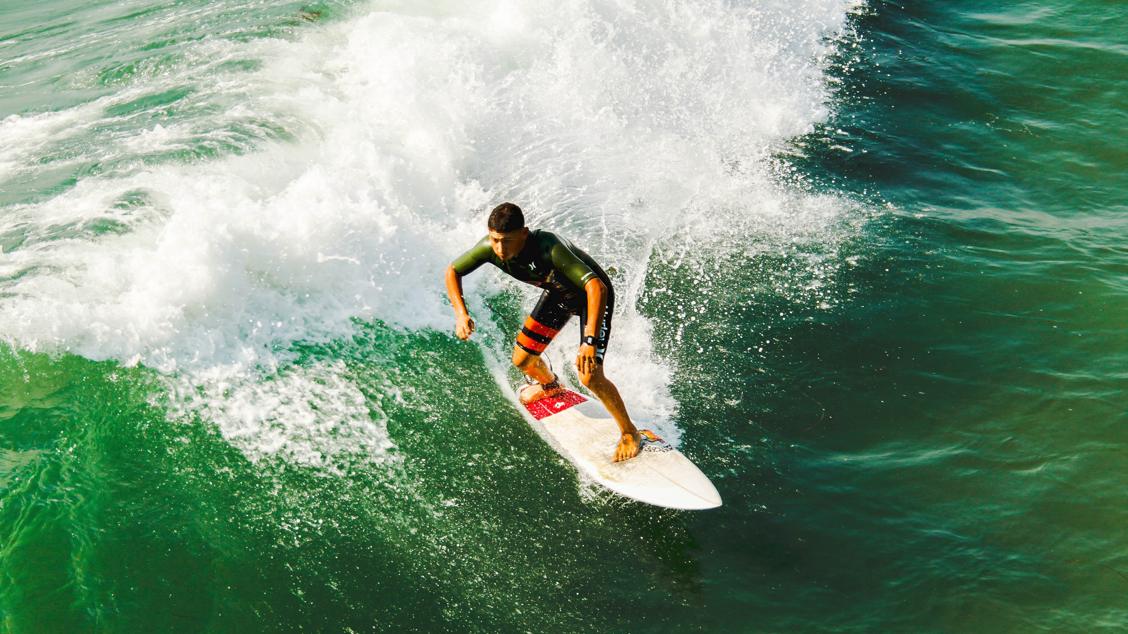 拉梅洛·鲍尔，掘金对阵北京队的压制级表演，一场跨越篮球文化的对话